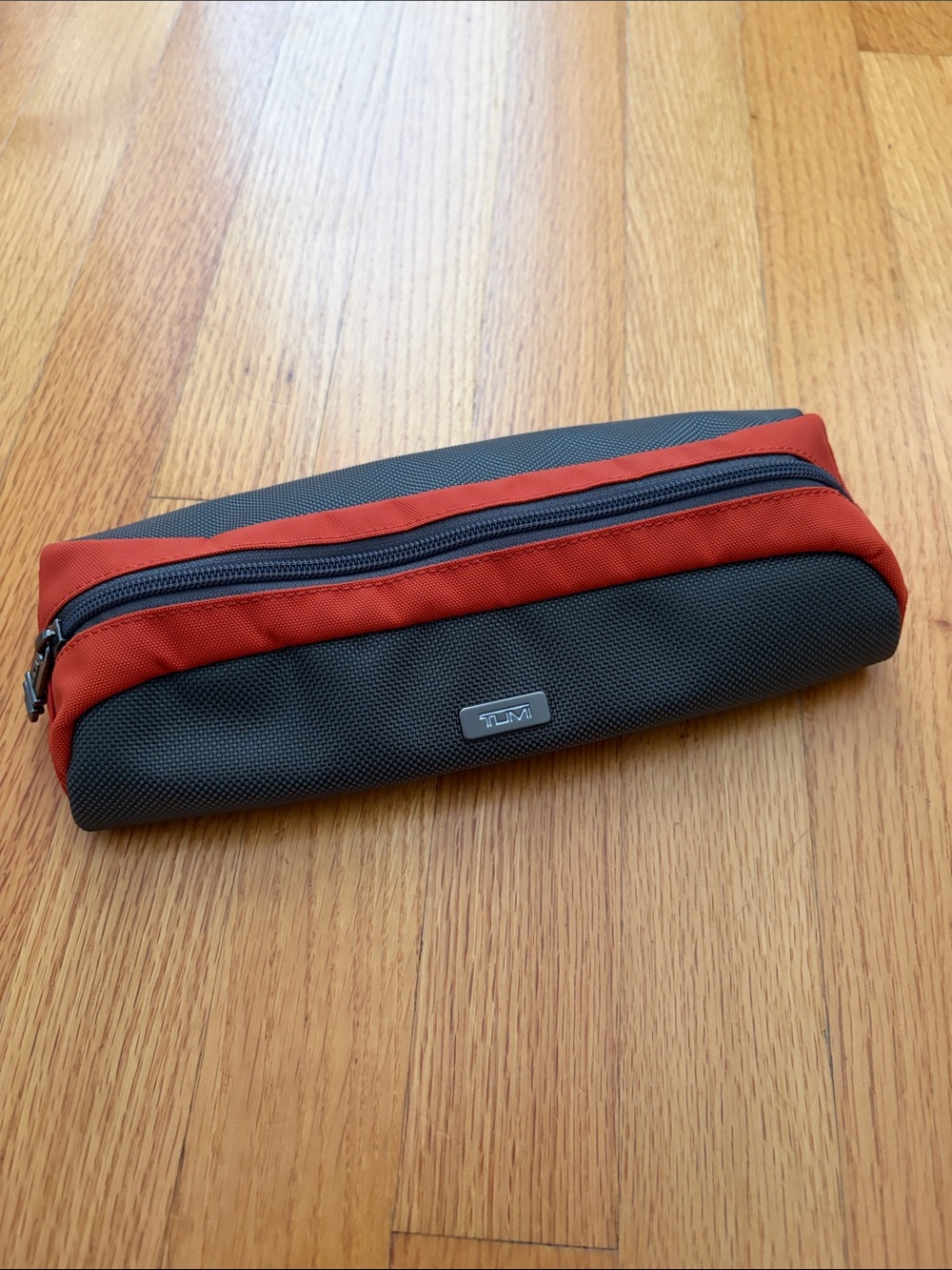 Tumi Travel Accessory Zipper Pouch